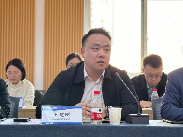 ef056d96fb4b571f2e146617ace60d3 ef056d96fb4b571f2e146617ace60d3